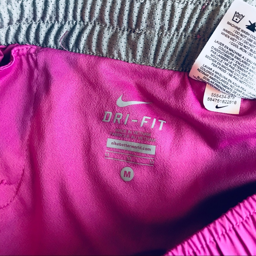 Nike DRI-FIT Workout Shorts - Picture 3 of 3